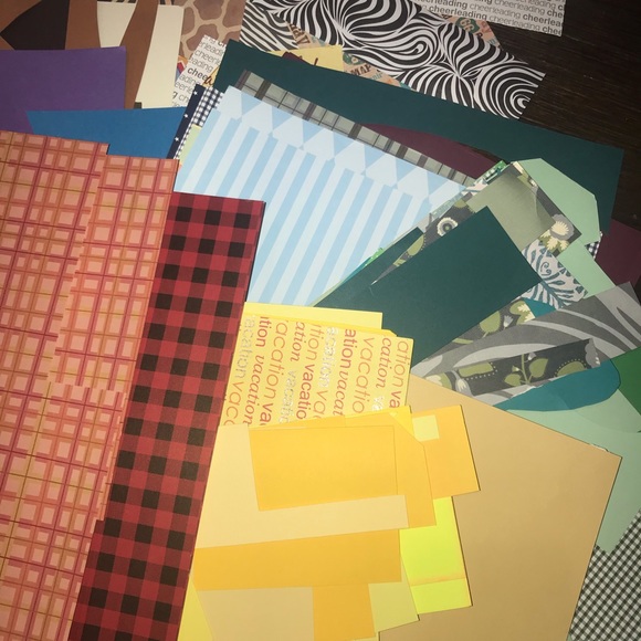 Cardstock and scrapbooking paper motherload - Picture 2 of 3